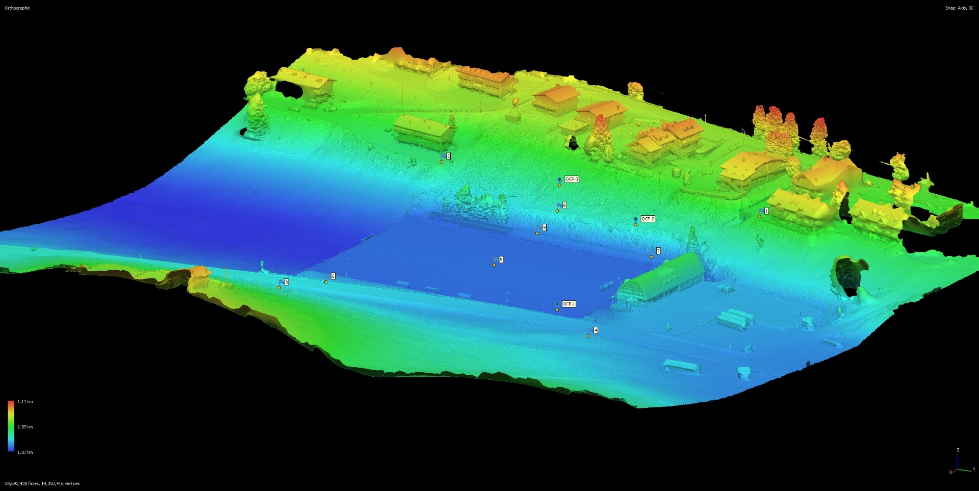 DEM 3D di area sportiva con punti di controllo - vista 2